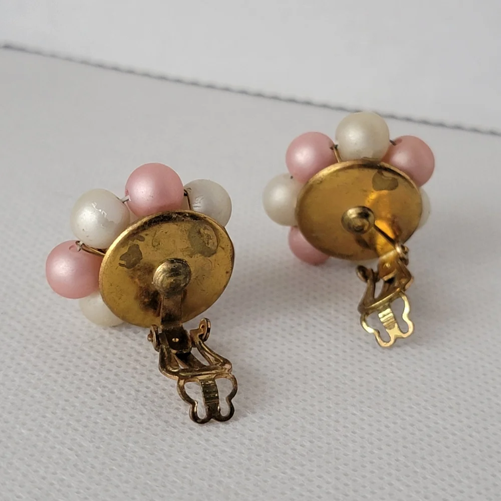 Vintage Clip-on Bead Cluster Earrings | Signed Japan | Faux Pearl Pastel